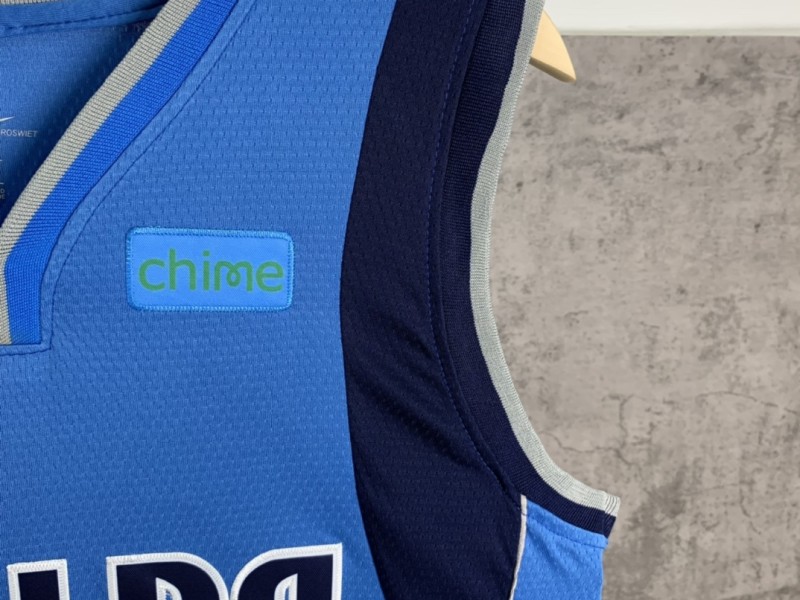 Dallas Mavericks- Kyrie Irving # 2 || Camiseta - Jersey deportivo Nike - Logo NBA - versión celeste - Modo Zapatillas | zapatillas en descuento