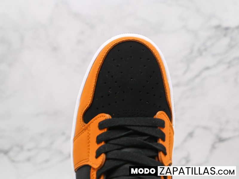 Nike Air Jordan 1 High Zoom CMFT Black Monarch - Modo Zapatillas | zapatillas en descuento