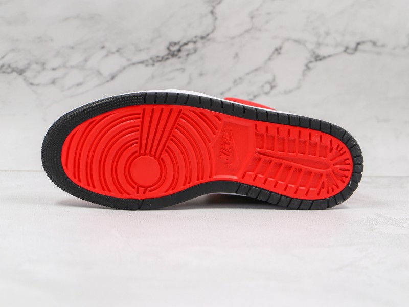 Nike Air Jordan 1 High Zoom Comfort “Chile Red” Modelo 236H - Modo Zapatillas | zapatillas en descuento