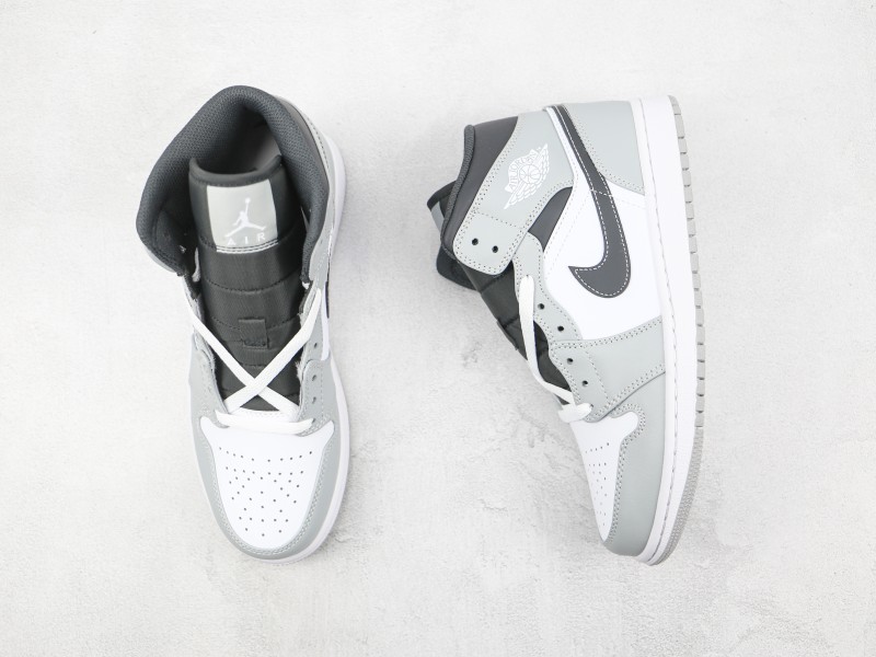 Nike Air Jordan 1 Mid Modelo 206H - Modo Zapatillas | zapatillas en descuento