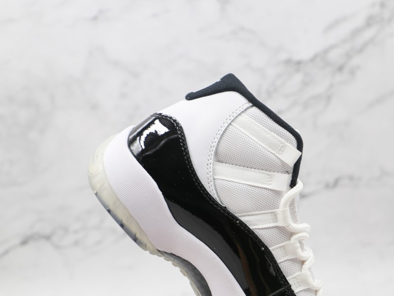 Nike Air Jordan 11 Retro Modelo 114H - Modo Zapatillas | zapatillas en descuento
