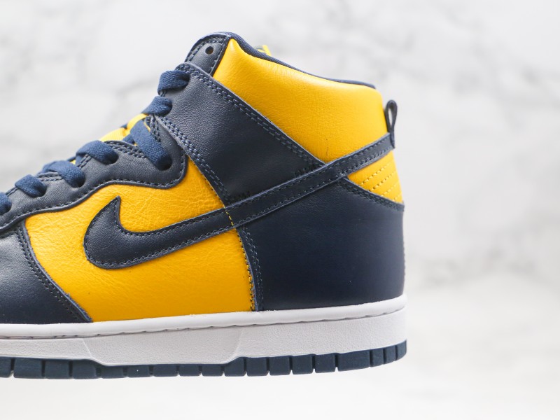 Nike SB Dunk High Pro Travis Scott Modelo 110H - Modo Zapatillas | zapatillas en descuento
