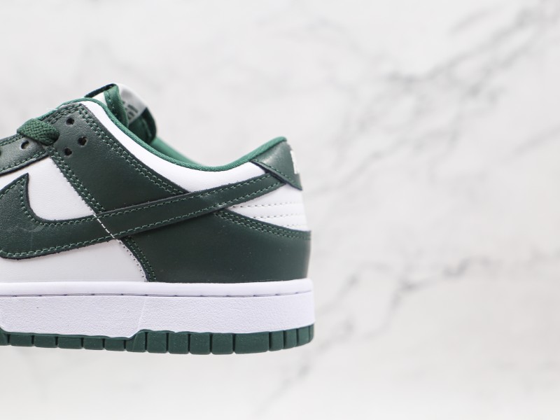 Nike SB Dunk Low Modelo 111H - Modo Zapatillas | zapatillas en descuento