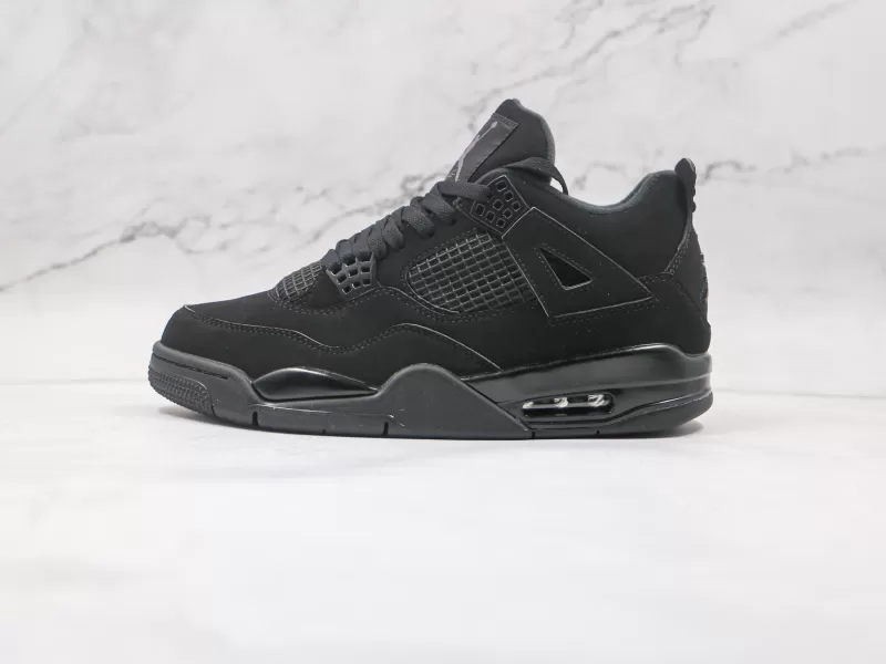 NIKE JORDAN 4 RETRO || Nike Air Jordan 4 Black Cat